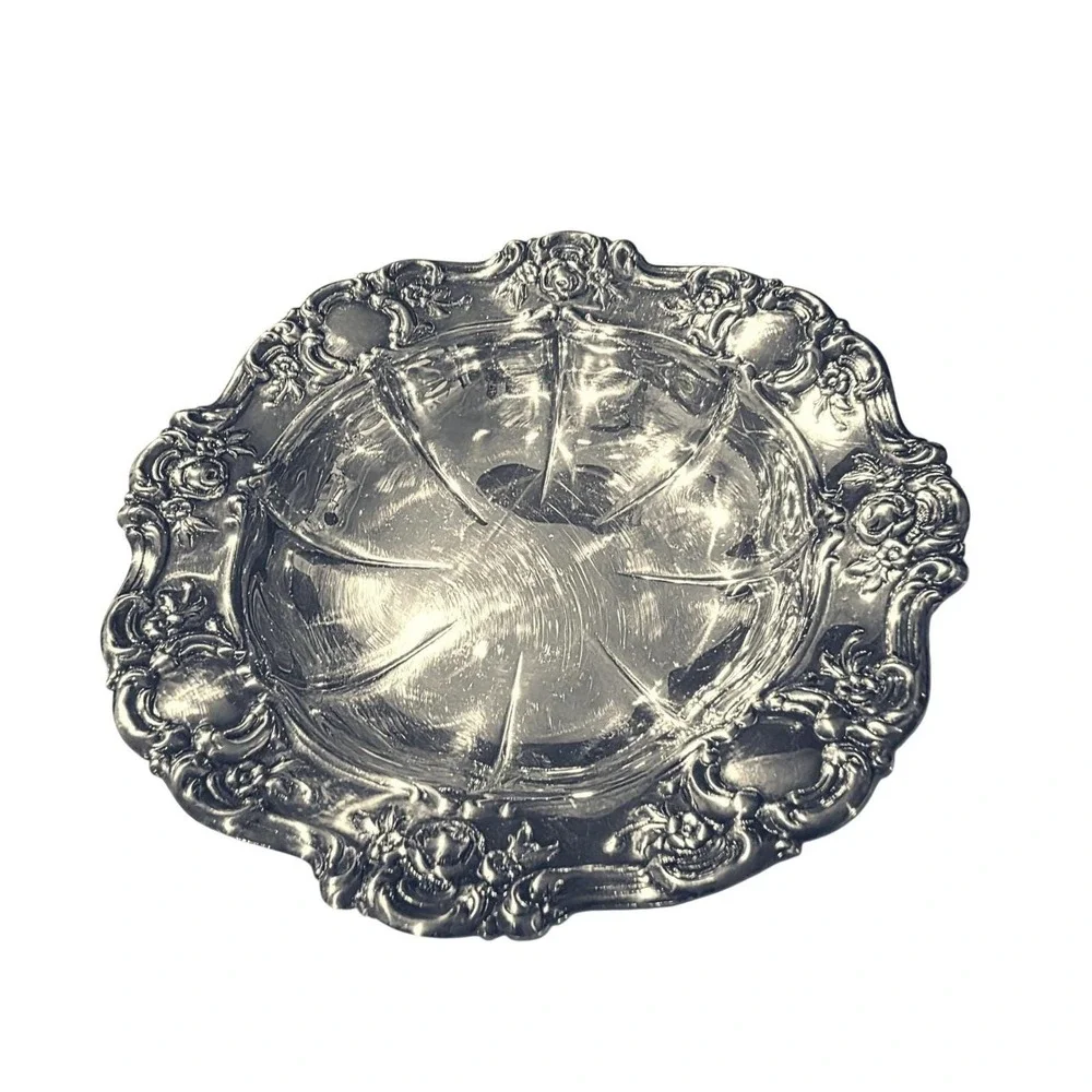 TOWLE Silverplate Scalloped Fluted Nut Candy Bowl Appetizer Trinket Jewelry Dish